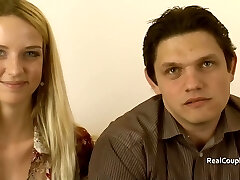 Girlfriend Takes It Up The Bumhole Girlfriend Takes It Up The Bumhole