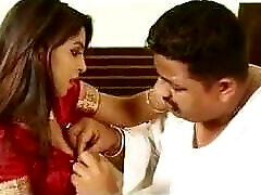 Torrid Dubai Sheikh has sex with hot Indian bhabhi