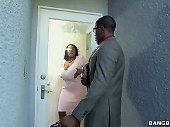 Hot dark-hued BBW Maseratti fucks horny black man on the white sofa
