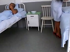 Sexi nurse with crimson highheels Sexi nurse with crimson highheels