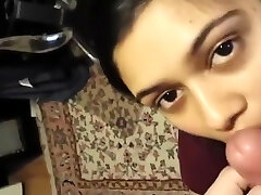 India Desi School Girlfriend give first time fellatio and cum in mouth