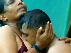 Rain outer bang-out Tamil wife and boyfriend
