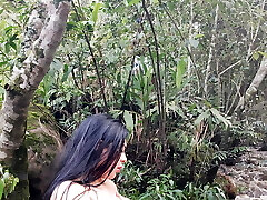 آنتونلا fucks در یک غریبه در رودخانه آنتونلا fucks در یک غریبه در رودخانه