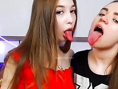 Young Teen Girls Molten Deep Kissing Feet play Suck Tits