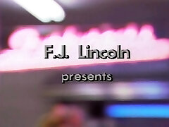 Extremely hot big backside brunette on cam Extremely hot big backside brunette on cam