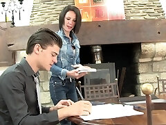 Quickie smashing with cock hungry French waitress Jessica Farmer Quickie smashing with cock hungry French waitress Jessica Farmer