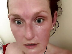 Petite mom's perfect pert boobs bounce after masturbating in the bath makes her heart pound impressively hard and fast