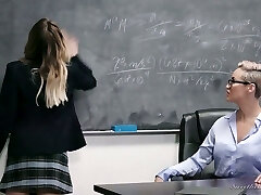 Strict teacher in glasses Ryan Keely gets her pussy licked by warm college chick