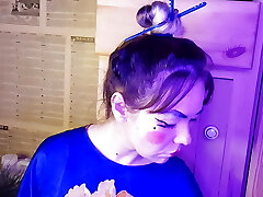 japanese stepsister smokes a ciggie