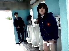 जापानी सार्वजनिक सेक्स Crapper