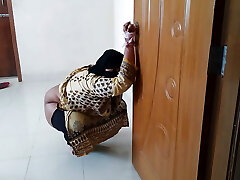 Gust ke ghar ane ke bad maine uski hath bandh die aur Jabardasti Chudai (I tied her hands and fucked him) Huge Bootie jizm