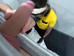 Asian hotel-worker gives client perfect handjob