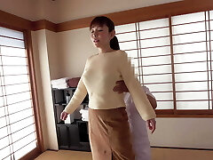 Wife who was overcame by a very thick prick after being sent to a masseur. Wife who was overcame by a very thick prick after being sent to a masseur.