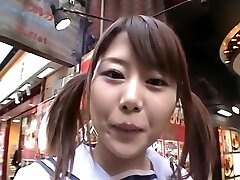 Japanese sweetie banged in a public bus