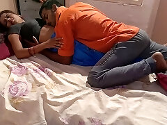 Real married Indian couple fuck-fest show with creampie ending