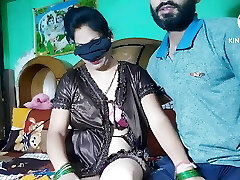 Indian sexy housewife and husband very good intercourse enjoy beautiful sexy lady
