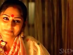 Bengali Movie Scene Actress roopa Ganguly Hot