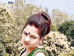 我的家庭主妇性引诱其他男人与她的大奶大屁股大鸡巴业余自制的狗爬式 我的家庭主妇性引诱其他男人与她的大奶大屁股大鸡巴业余自制的狗爬式