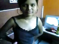 Kinky dark skinned ordinary looking Hindu black-haired flashes her titties