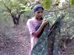 Desi Female Fucked Outdoors Desi Female Fucked Outdoors