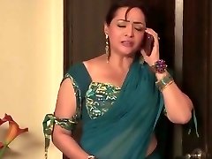 indisch bhabhi romance und fucks seine bruder in law