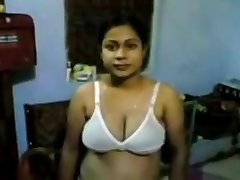 Bangladeshi Bhabhi with Her Paramour P1