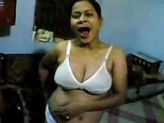 Bangladesh Bhabhi avec Son Amant P1