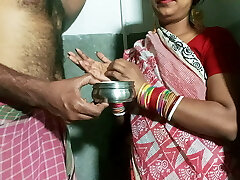 Sasur Ne Bahu Se Bola Pith Pe Lube Laga Do, Fir Gate Par Hi Chod Diya