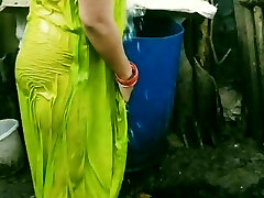 Tamil village mullu aunty outdoors tub Sex video