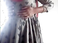 Tamil wife Swetha sizzling nude show