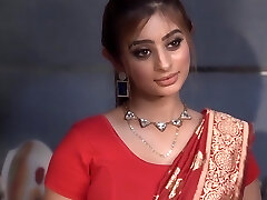 kuwari bhabhi 2023 ep1 série web en hindi chaud kangan