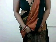 AWESOME SHOW OF Huge BOOBS BY A INDIAN HOUSEWIFE ON Web Cam