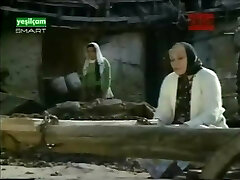 Arab mom has bang-out, part 1