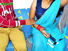 Komal bahut hi khubsurat hai sadi aur half-top very sexy komal bhabhi Komal bahut hi khubsurat hai sadi aur half-top very sexy komal bhabhi