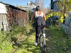 She Railed Naked on a Bike Before Fucking