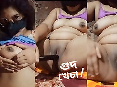 Hot bhabi Masturbating. Desi village bhabi press boobs showing fuckbox
