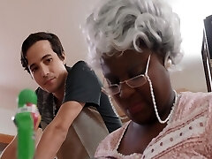Noemie Bilas And Ricky Spanish Decided To Lure Grandmother
