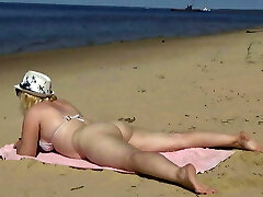 conocido una milf-mamada en la playa