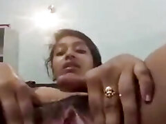 gioco con la mia figa ogni giorno per te e ti aspetto per farmi venire proprio come mi faccio io gioco con la mia figa ogni giorno per te e ti aspetto per farmi venire proprio come mi faccio io