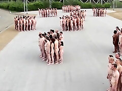 los nudistas británicos en el grupo 2 los nudistas británicos en el grupo 2