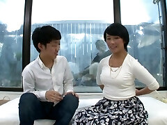 B2J1902-Mature Mother Depriving Her Son's Friend's Virginity