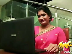 South Indian mallu aunty has romance with hubby’s brutha