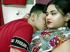 Desi Sizzling Couple Softcore Sex! Homemade Sex With Clear Audio