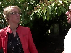 Horny blonde mature Diane Muprhy moans while getting pounded