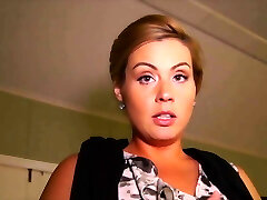 mamá no ayuda a su hijo a recoger una muestra 2 mamá no ayuda a su hijo a recoger una muestra 2