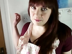 Hot Milf Mom Takes Creampie HD