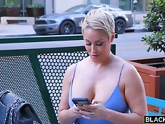 ʎlǝǝʞ uɐʎɹ ʎlǝǝʞ uɐʎɹ