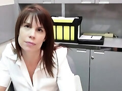 Bigboob amateur madura, acariciando la polla Bigboob amateur madura, acariciando la polla