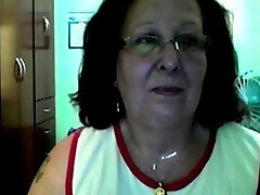 Latin Mature on webcam