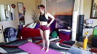 Aurora Willows spreading in booty shorts